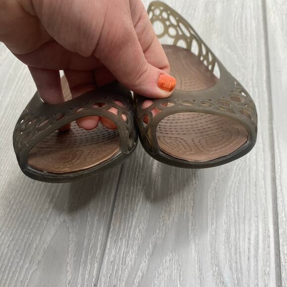 Crocs Women's Tan Smoked Jelly Rubber Peep Toe Adrina Flats Size 8 - Picture 10 of 10